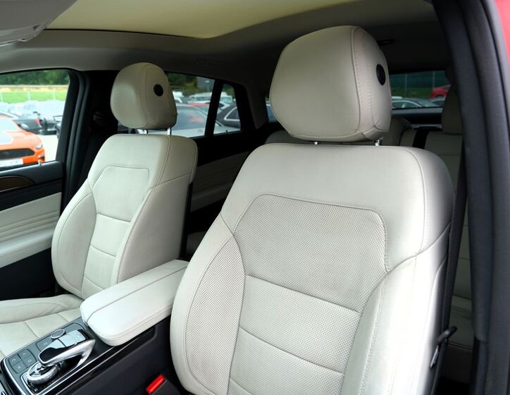 Mercedes-Benz GLE 30