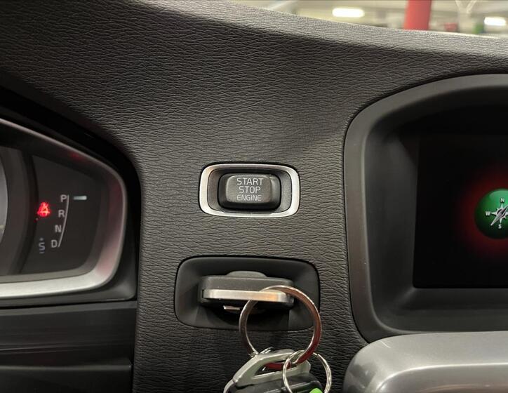 Volvo V60 17
