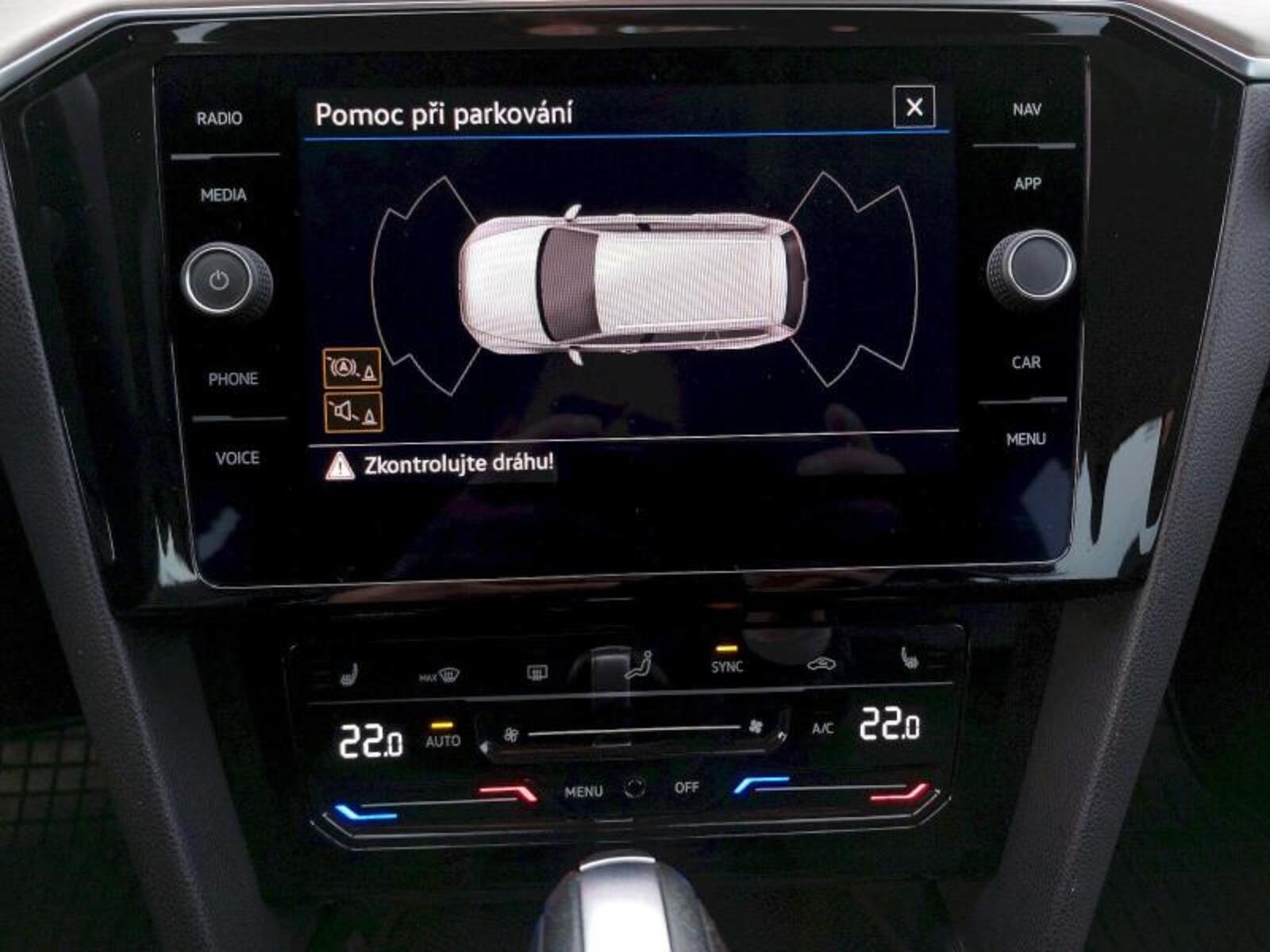 Volkswagen Passat 35
