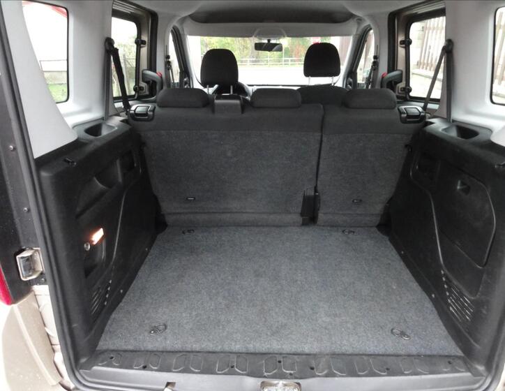 Opel Combo 4