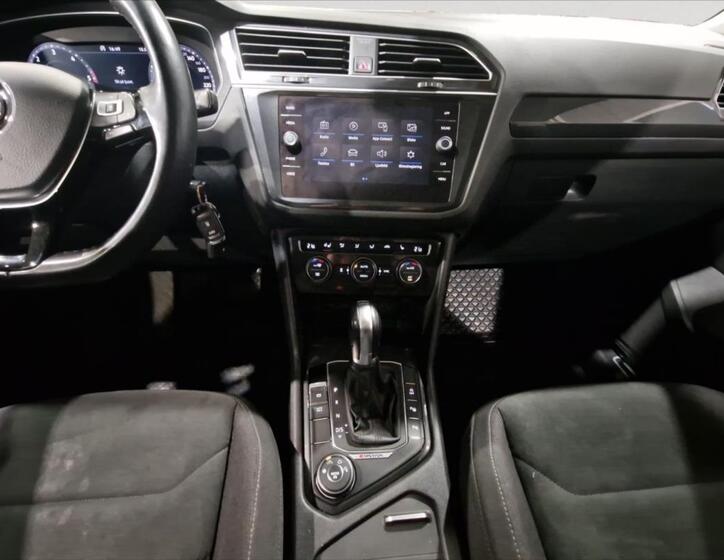 Volkswagen Tiguan 10