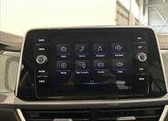 Volkswagen T-Roc 7