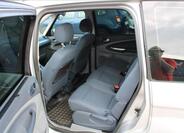 Ford Galaxy 11