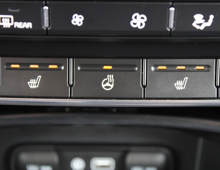 KIA Sorento 16