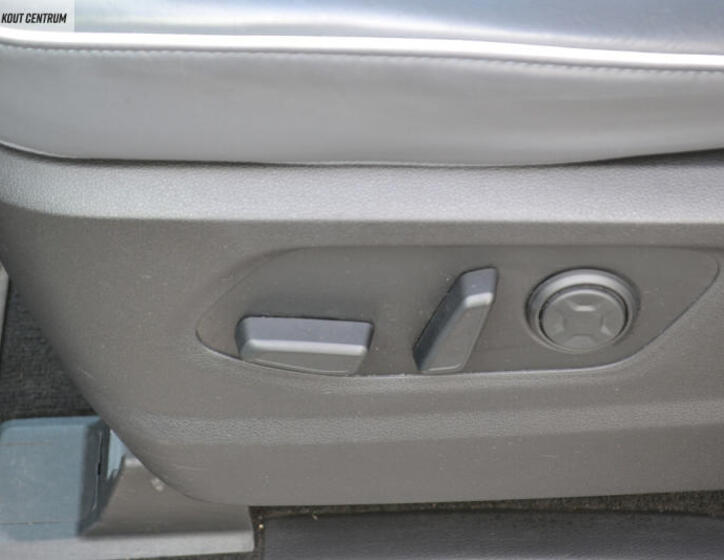 Hyundai Staria 40