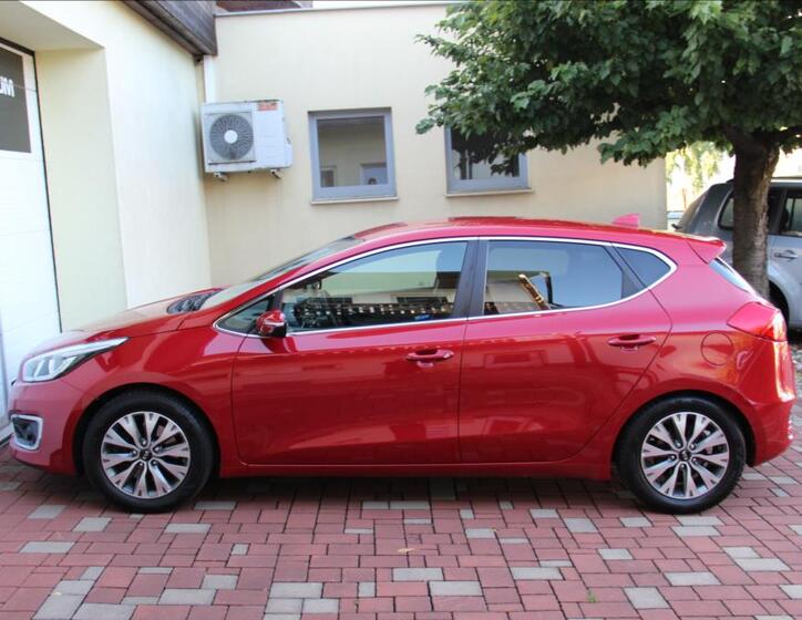 KIA Ceed 11