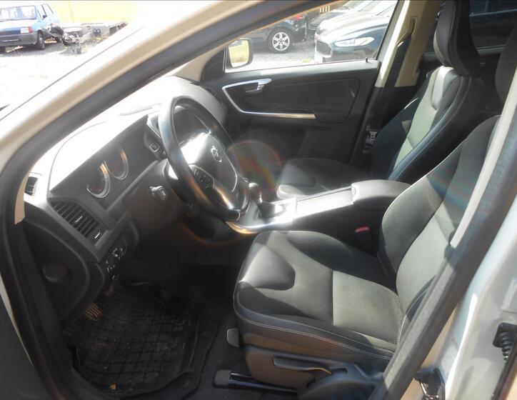 Volvo XC60 12