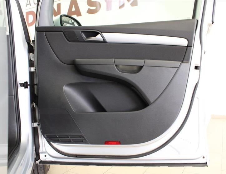Volkswagen Sharan 11