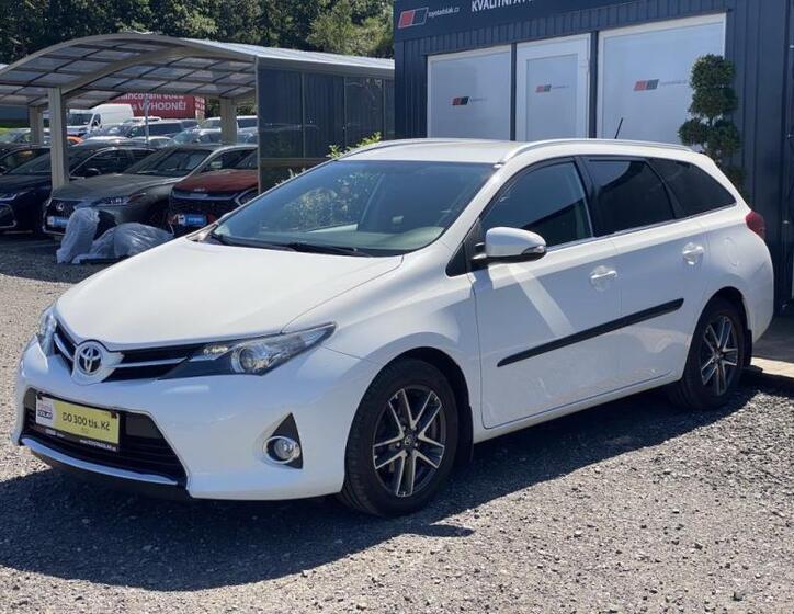 Toyota Auris 3