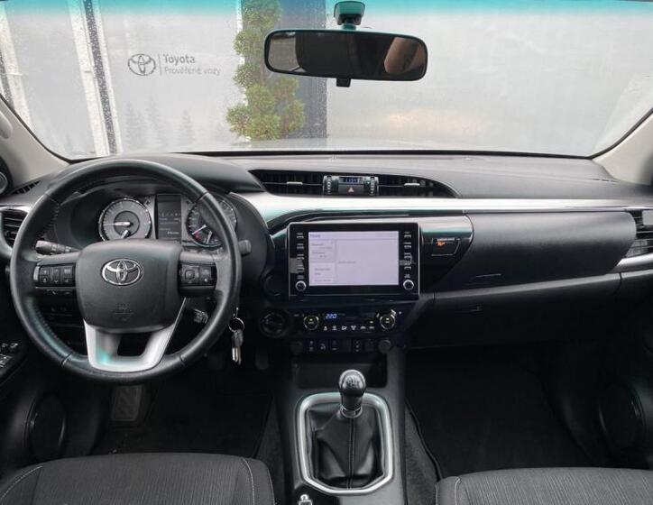 Toyota Hilux 12