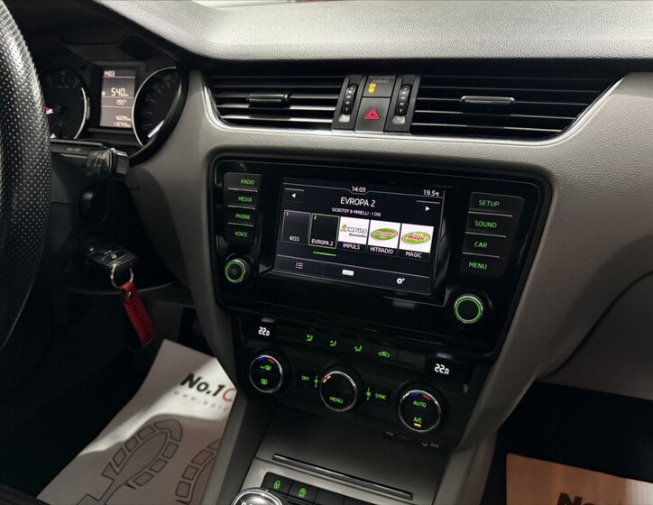 Škoda Octavia 16