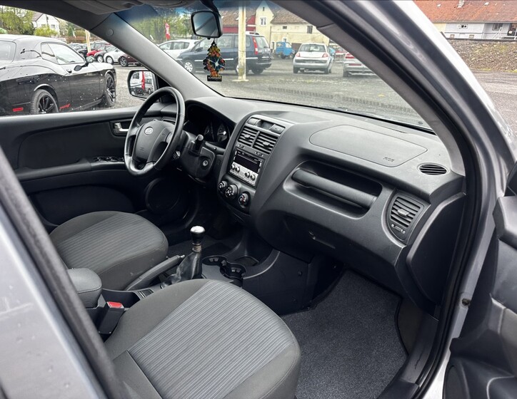 KIA Sportage 16
