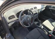 Volkswagen Golf 21