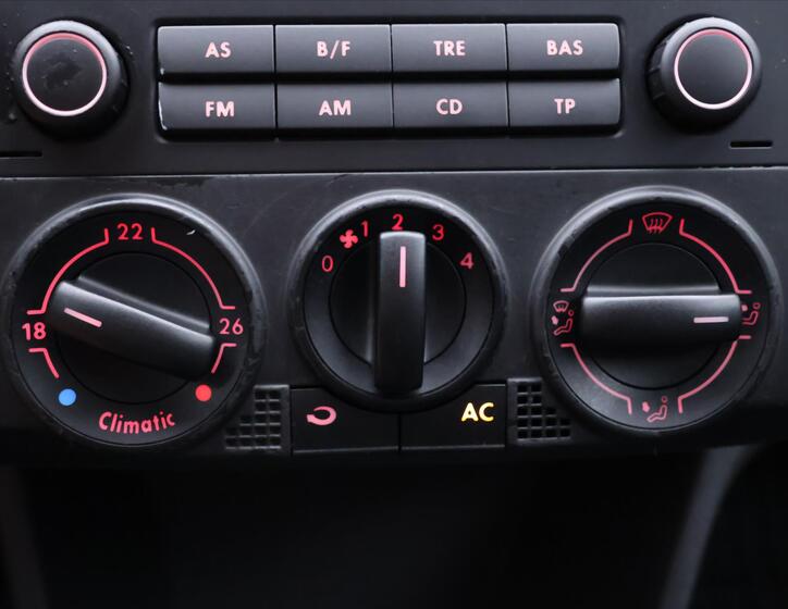 Volkswagen Polo 16