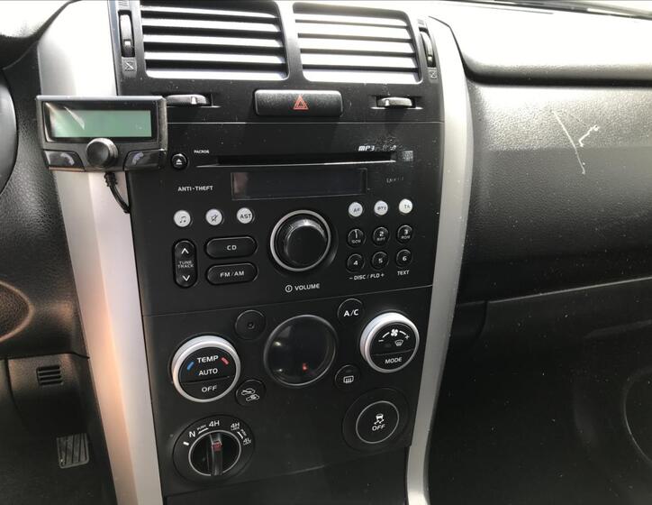 Suzuki Grand Vitara 13