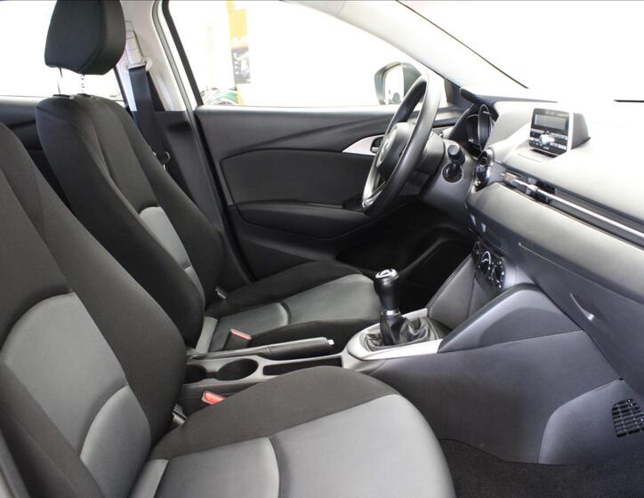 Mazda CX-3 12