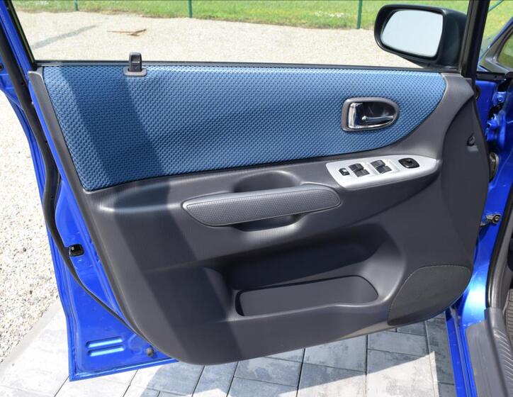 Mazda Premacy 22