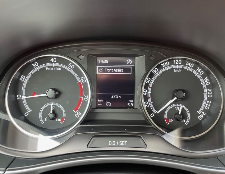Škoda Fabia 15