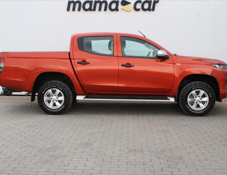 Mitsubishi L200 8