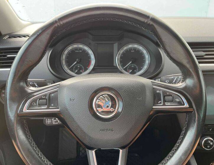 Škoda Octavia 11