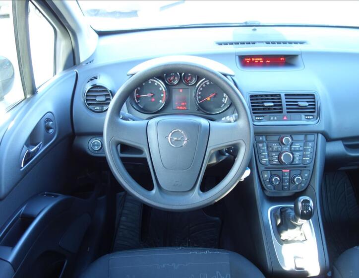 Opel Meriva 19