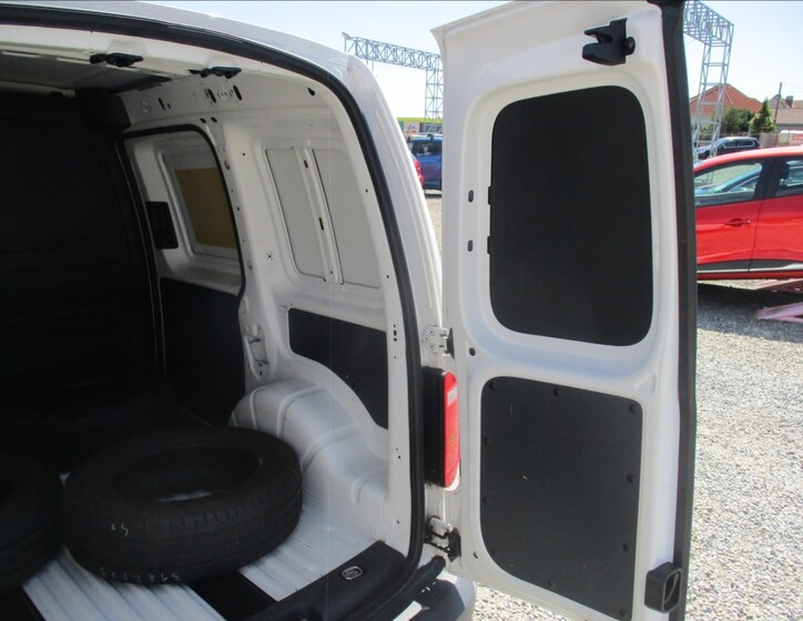 Volkswagen Caddy 11