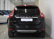 Volvo XC60 4