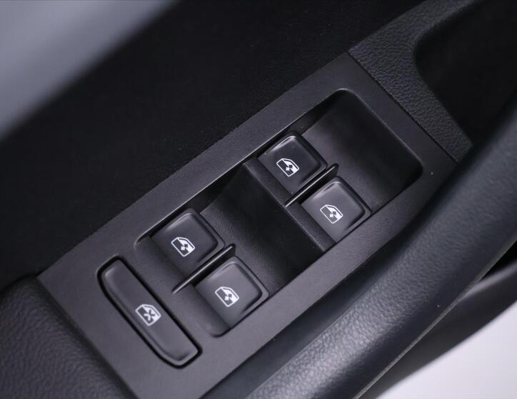 Škoda Octavia 15