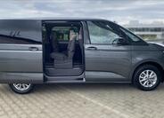 Volkswagen Multivan 2