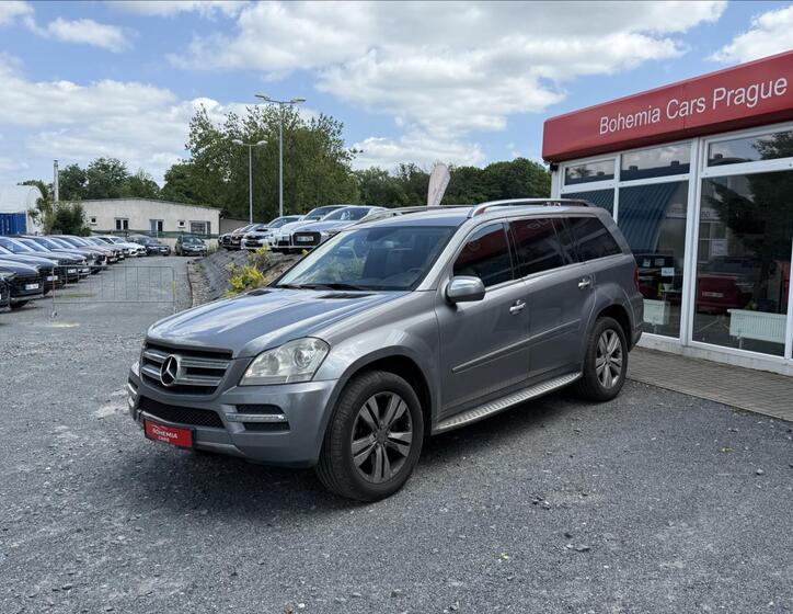 Mercedes-Benz GL 1