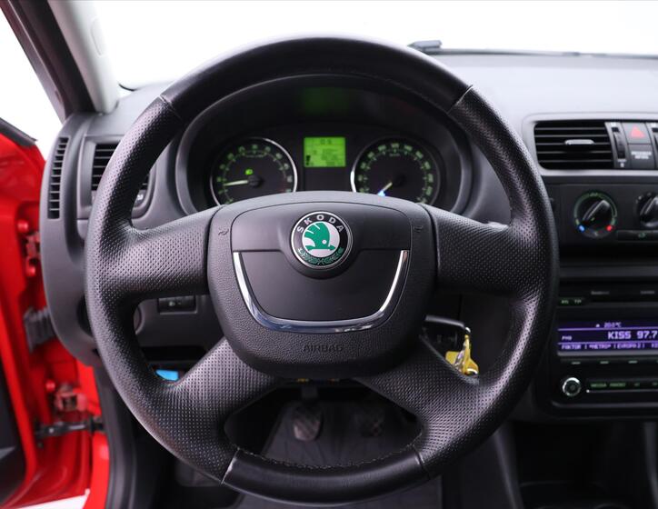 Škoda Fabia 19