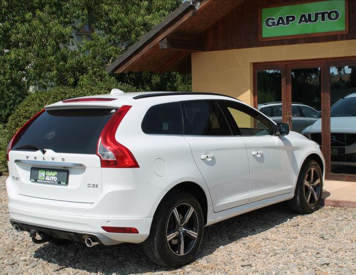 Volvo XC60 6