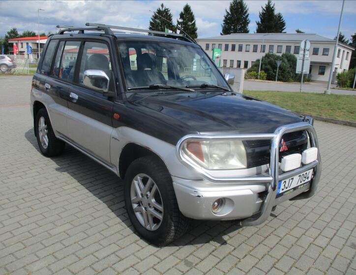 Mitsubishi Pajero Pinin 6
