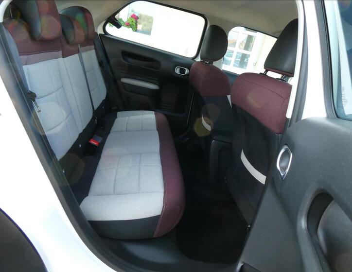 Citroën C4 Cactus 27