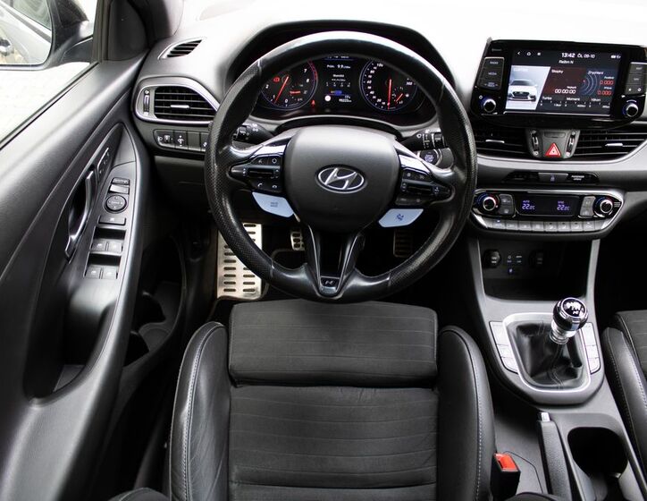 Hyundai i30 11