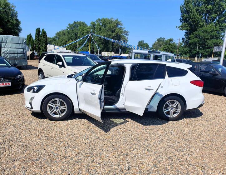 Ford Focus 17