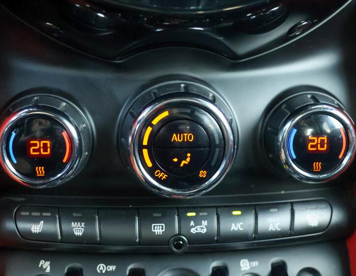 Mini Cooper 24