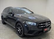 Mercedes-Benz Třídy E 25