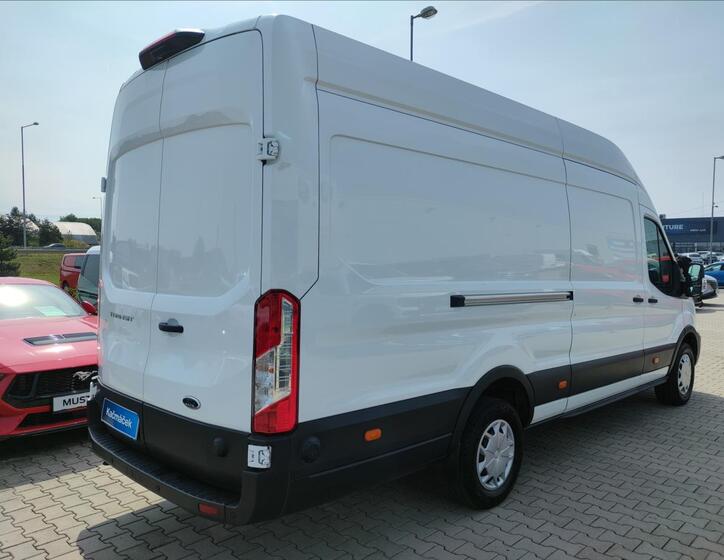 Ford Transit 5