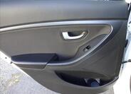 Hyundai i30 23