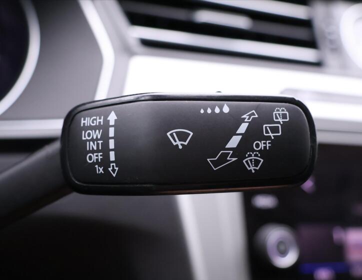 Volkswagen Passat 18