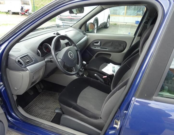 Renault Thalia 8