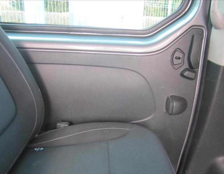 Renault Trafic 25