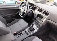Volkswagen Golf 31