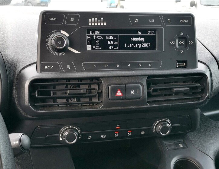 Toyota ProAce City 10