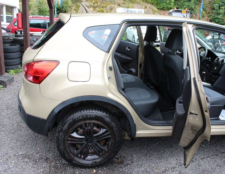Nissan Qashqai 15