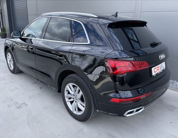 Audi Q5 11