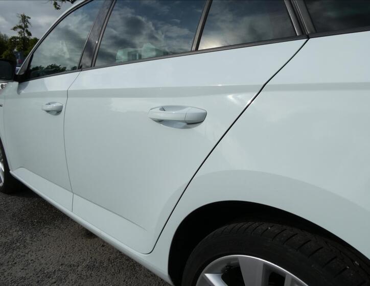 Škoda Fabia 16