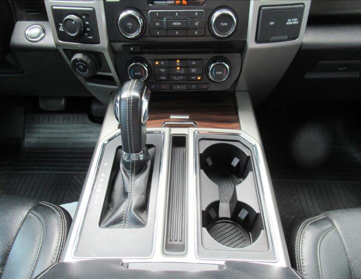 Ford E150 11