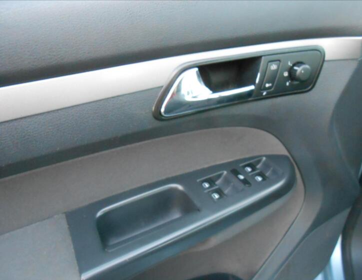 Volkswagen Touran 18